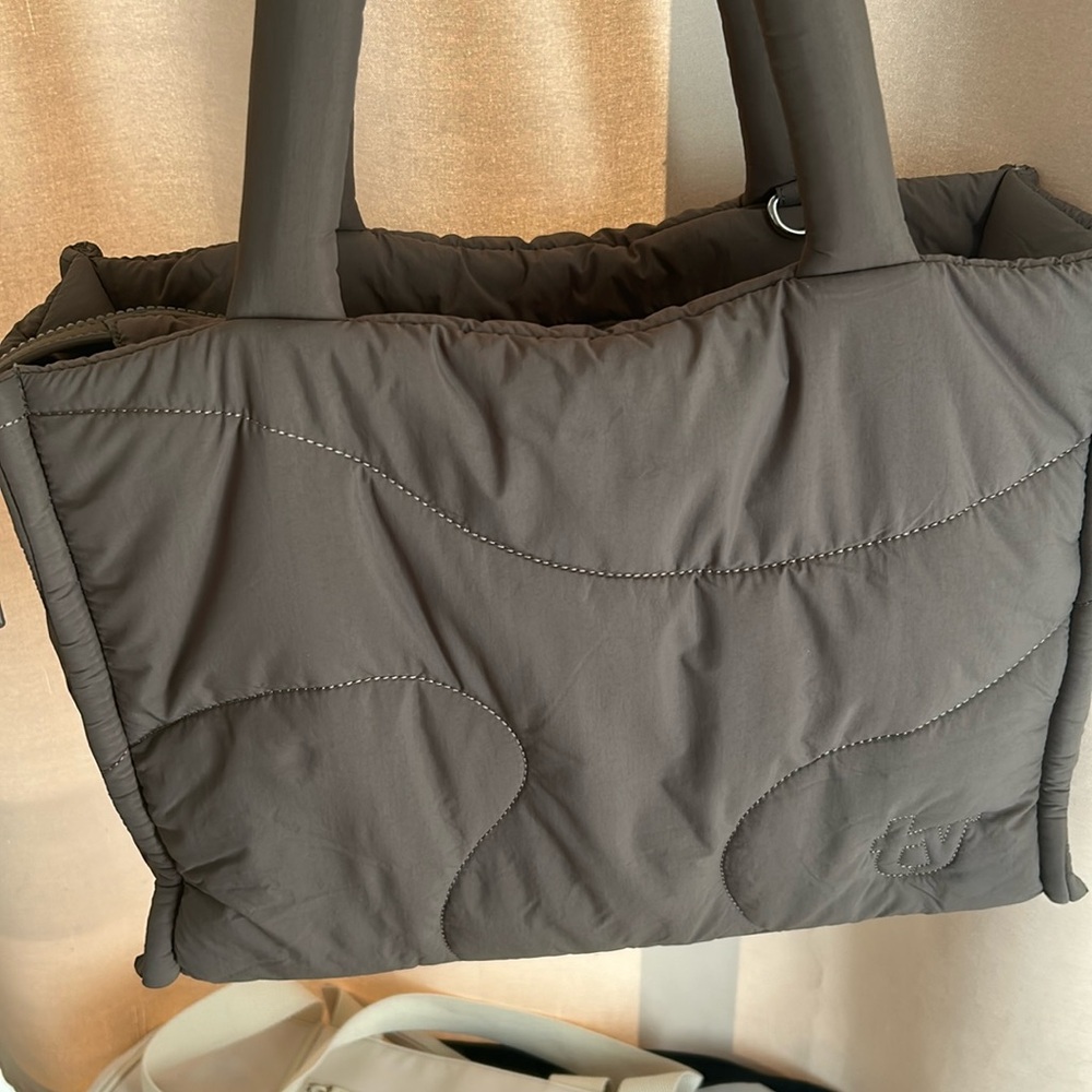 Thirty Years Tote